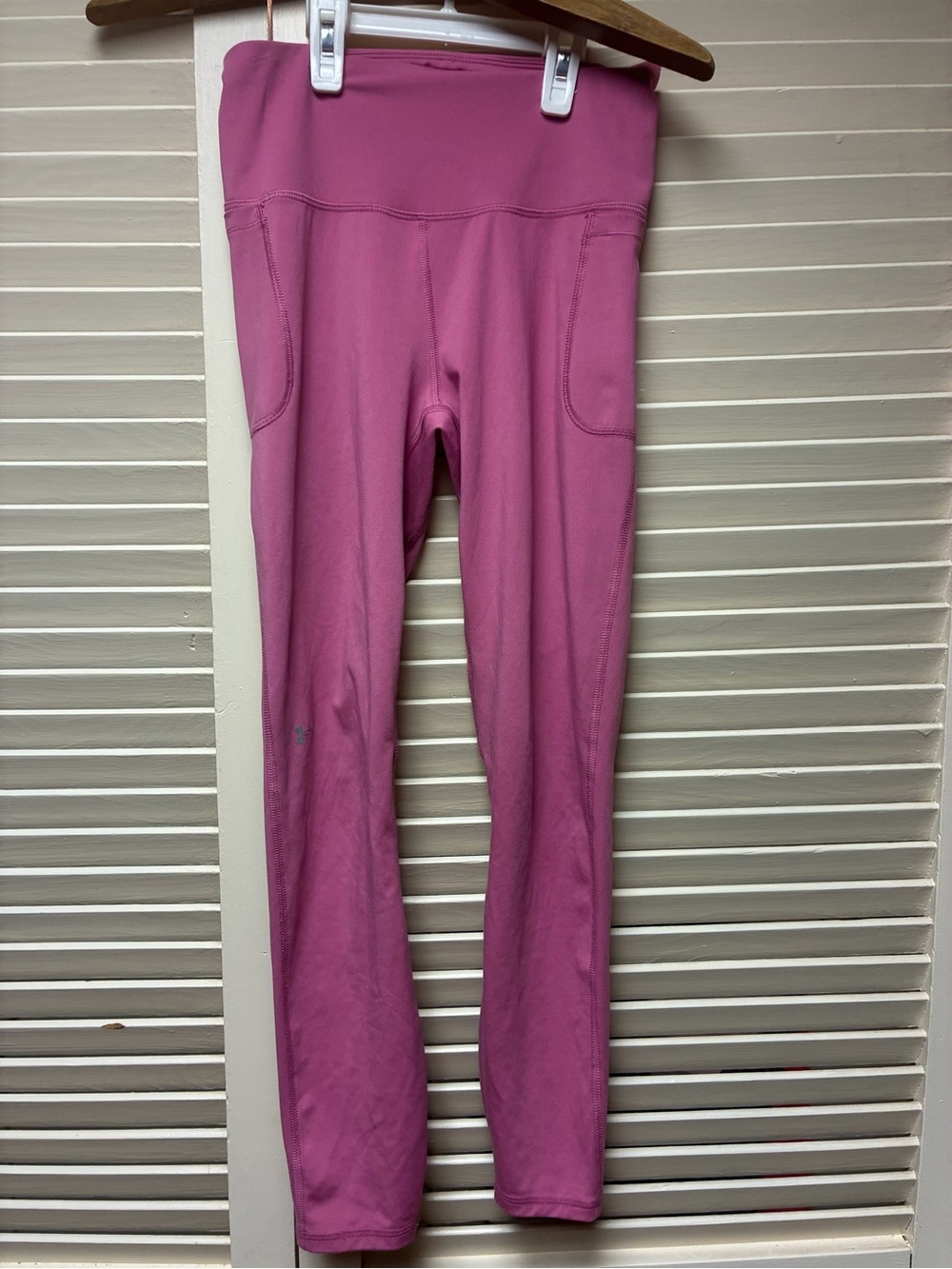 Womans' Pink Active Leggings with Side Pockets